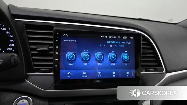 Hyundai Avante AD id 4662929 из Кореи 8