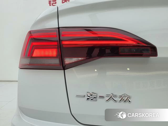 Volkswagen Bora id 4271073 из Китая 8