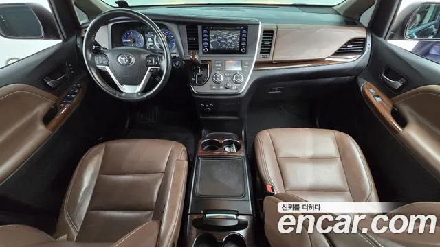 Toyota Sienna id 2760618 из Кореи 8