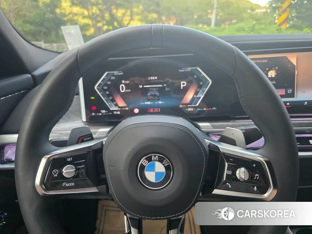 BMW 7 Series (G70) id 4762809 из Кореи 8