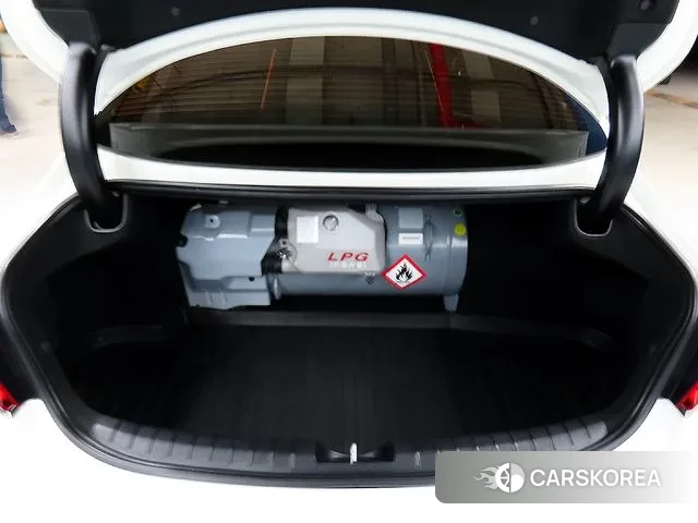 Hyundai Grandeur IG id 3045633 из Кореи 8