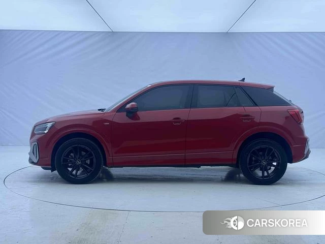 Audi Q2L id 4335071 из Китая 8