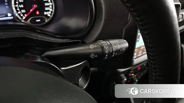 Jeep Renegade id 3444557 из Кореи 8