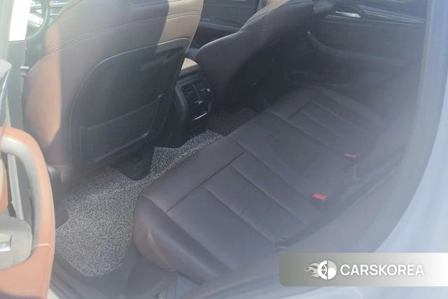 BMW X3 id 4274261 из Китая 8