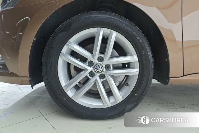 Volkswagen Langxing id 3908120 из Китая 8