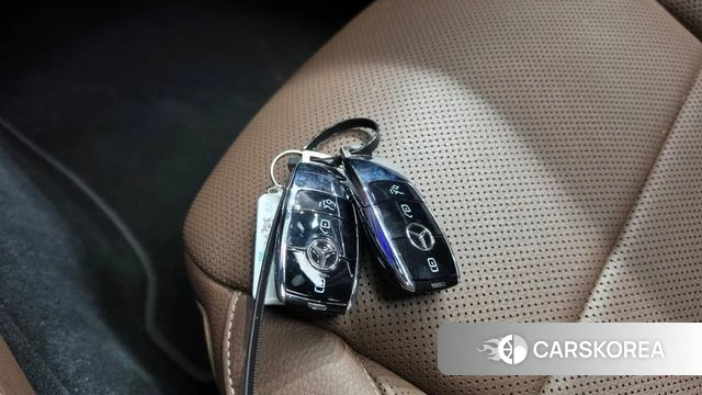 Mercedes-Benz E-Class W213 id 4715938 из Кореи 8