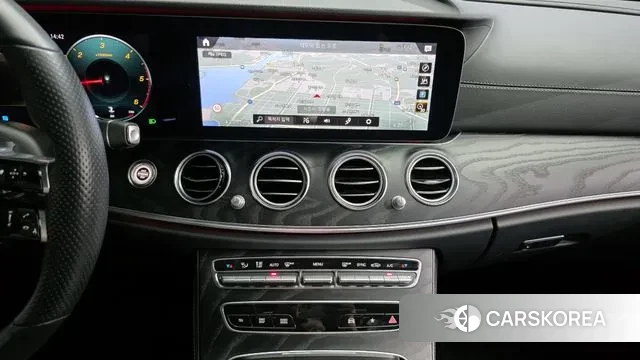 Mercedes-Benz E-Class W213 id 3373975 из Кореи 8