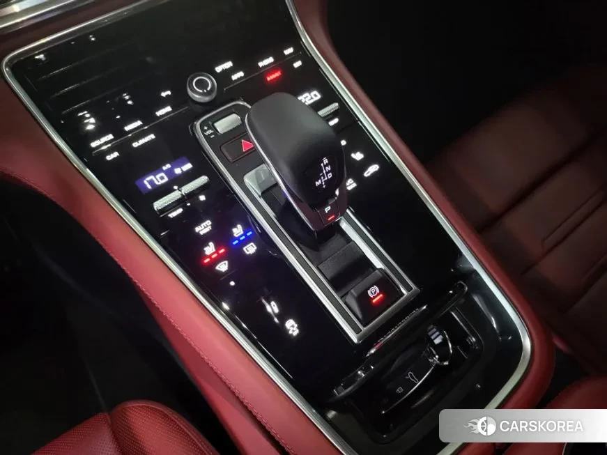 Porsche Panamera (971) id 1623357 из Кореи 8
