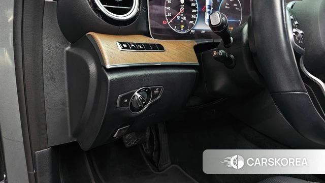 Mercedes-Benz E-Class W213 id 4476860 из Кореи 8