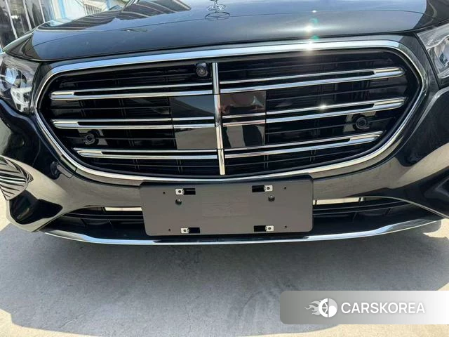 Mercedes-Benz E-class id 4300797 из Китая 8