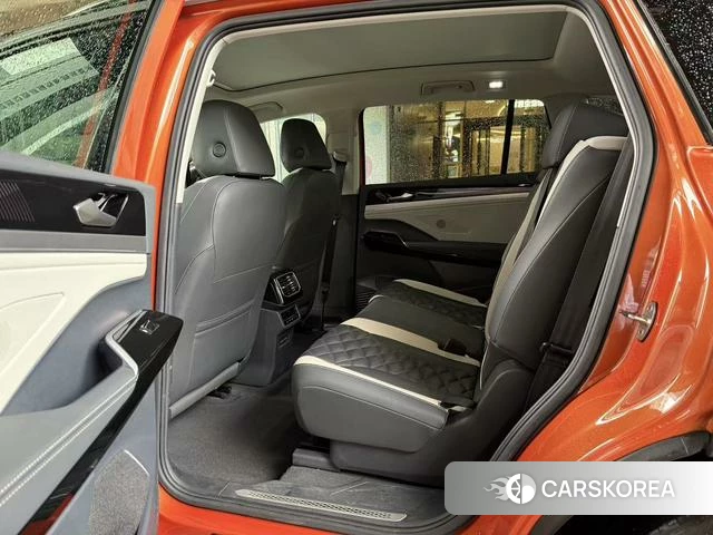 Volkswagen ID.6 CROZZ id 4278578 из Китая 8
