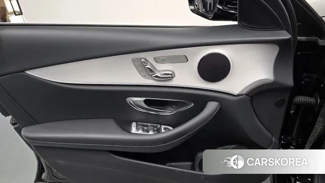 Mercedes-Benz E-Class W213 id 2994220 из Кореи 8