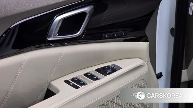 Kia The New Carnival 4th Generation id 3544345 из Кореи 8