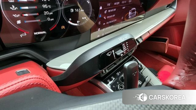 Porsche 911(992) id 4178475 из Кореи 8
