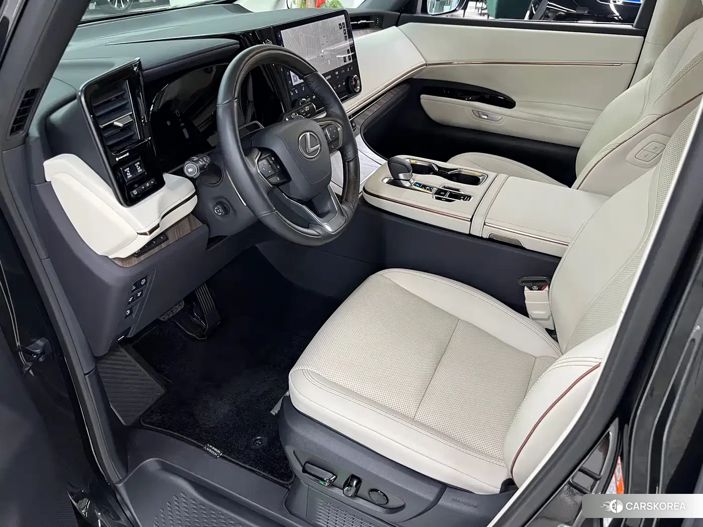 Lexus LM id 4664515 из Китая 8