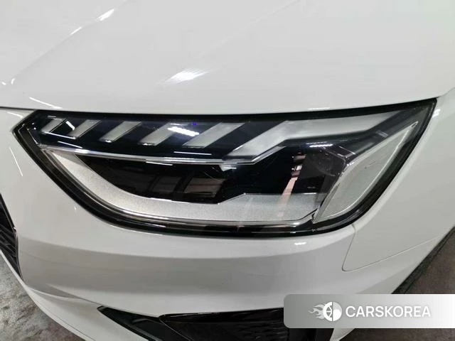 Audi A4L id 4307147 из Китая 8