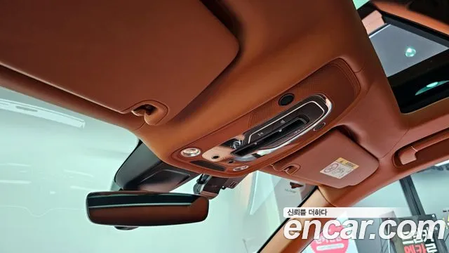 Bentley Bentayga id 2683930 из Кореи 8