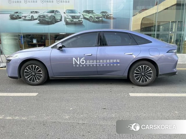 Nissan N6 id 4278557 из Китая 8