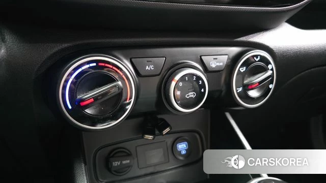 Hyundai Venue id 4625831 из Кореи 8