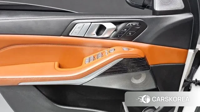 BMW X7 (G07) id 3524780 из Кореи 8