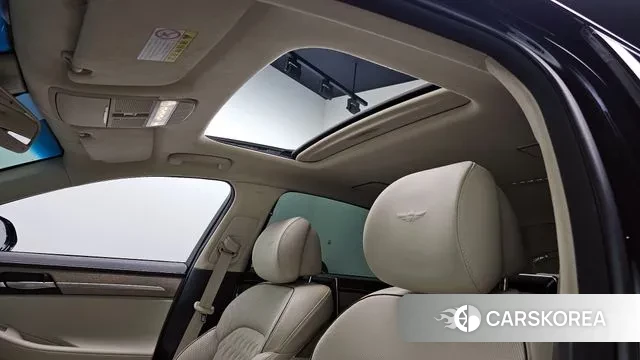 Genesis G90 id 3325072 из Кореи 8