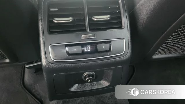 Audi A4 (B9) id 3853242 из Кореи 8