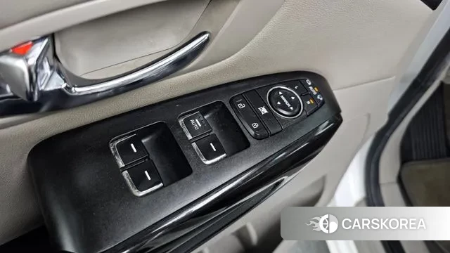 Kia The New Carnival id 3651274 из Кореи 8