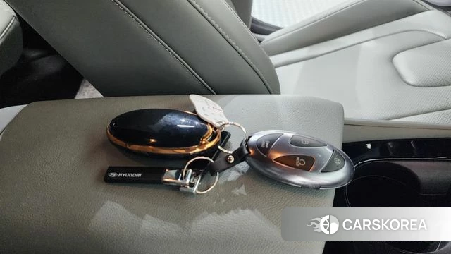 Hyundai The New Avante (CN7) id 4533203 из Кореи 8