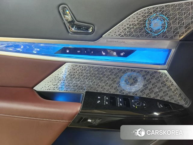 BMW 7 Series (G70) id 4649767 из Кореи 8