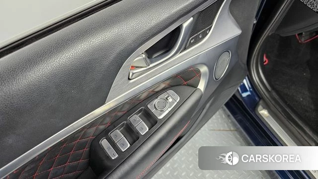 Genesis G70 id 3911554 из Кореи 8