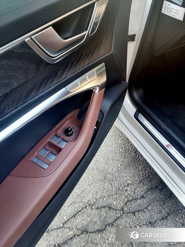 Audi A6 (C8) id 3823850 из Кореи 8