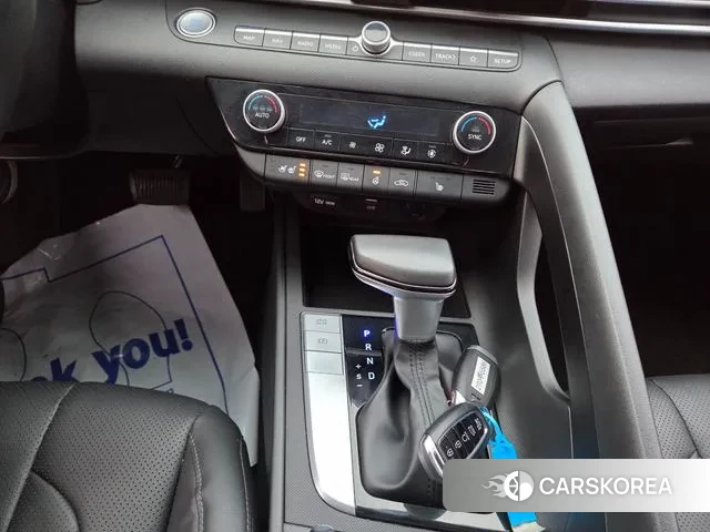 Hyundai Avante (CN7) id 3626537 из Кореи 8