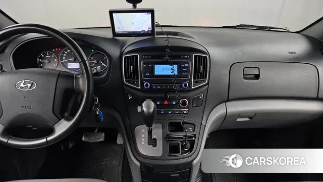 Hyundai The New Grand Starex id 3616794 из Кореи 8