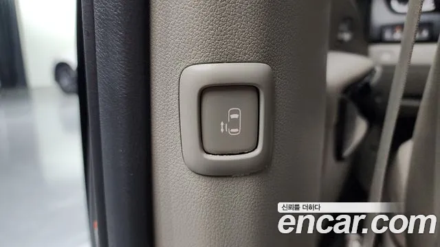 Kia The New Carnival id 2312856 из Кореи 8