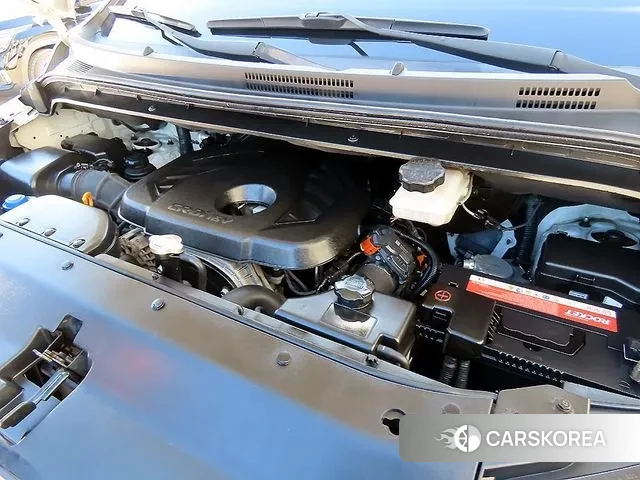 Hyundai The New Grand Starex id 3627182 из Кореи 8