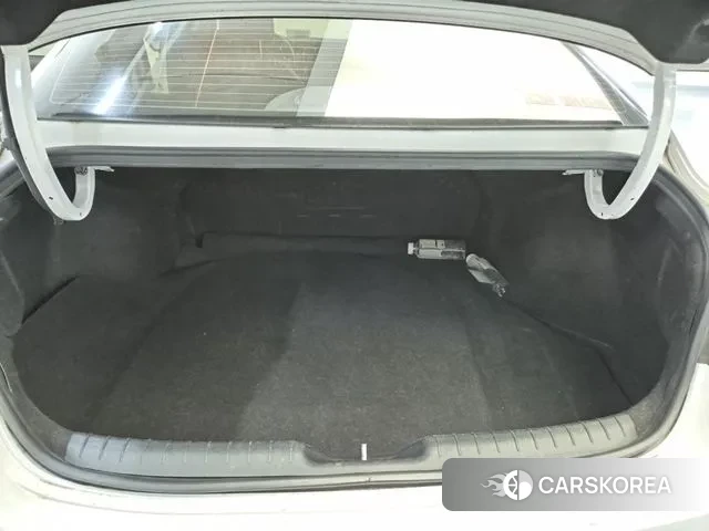 Hyundai Avante (CN7) id 3225633 из Кореи 8