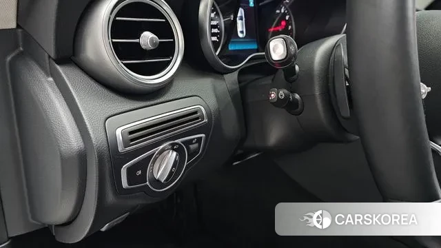 Mercedes-Benz C-Class W205 id 3681844 из Кореи 8