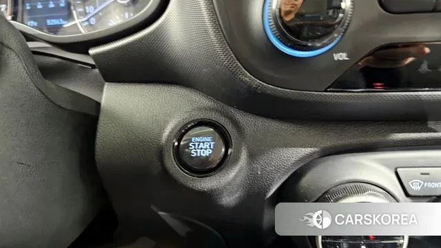 Hyundai Venue id 3312619 из Кореи 8