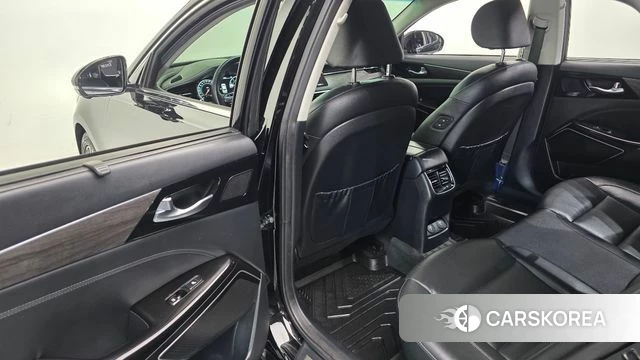 Kia K7 Premier id 3828486 из Кореи 8