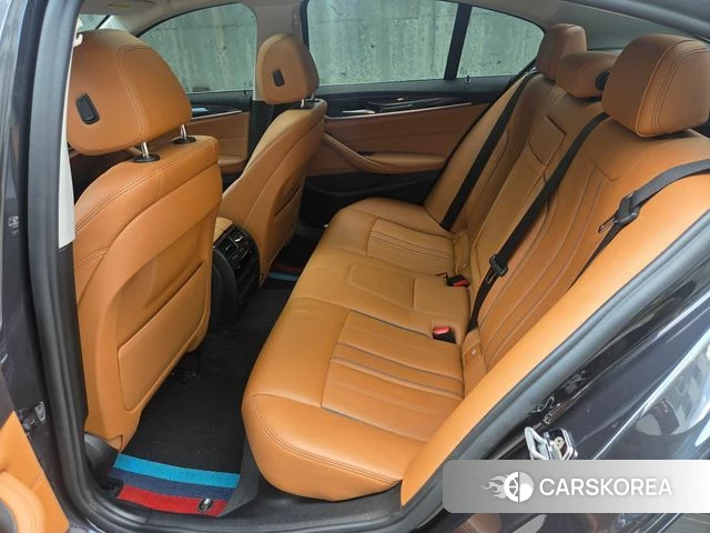 BMW 5 Series (G30) id 4918872 из Кореи 8