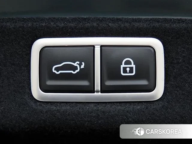 Hyundai Grandeur Hybrid (GN7) id 3758446 из Кореи 8