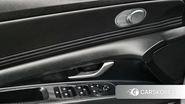 Hyundai Avante (CN7) id 3843818 из Кореи 8