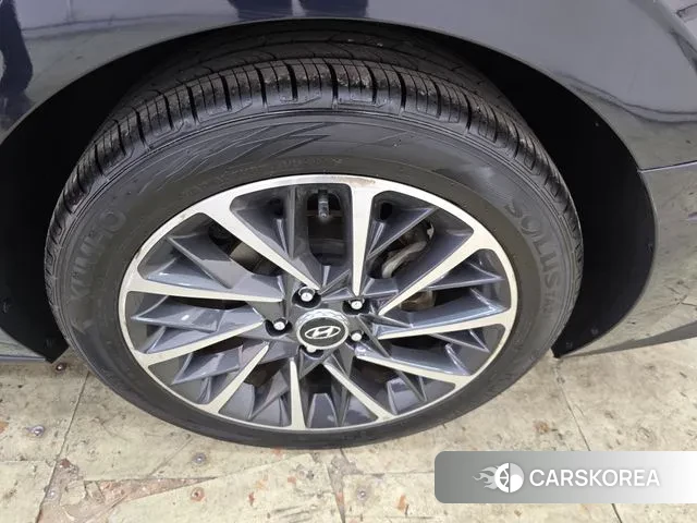 Hyundai Sonata (DN8) id 3595409 из Кореи 8