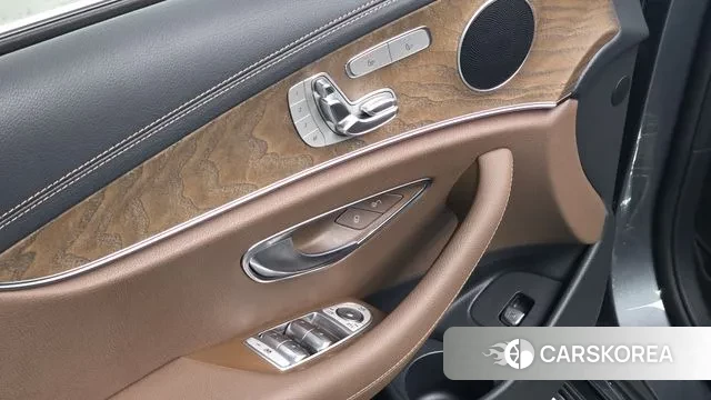 Mercedes-Benz E-Class W213 id 3770871 из Кореи 8