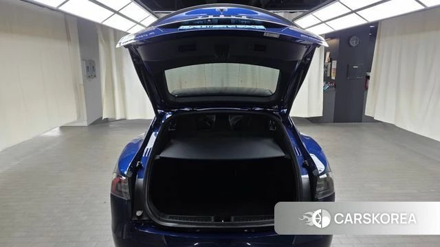 Tesla Model S id 4662721 из Кореи 8