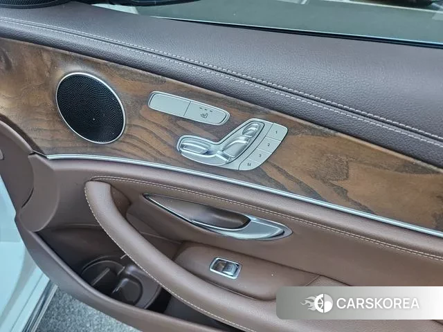 Mercedes-Benz E-Class W213 id 2981550 из Кореи 8