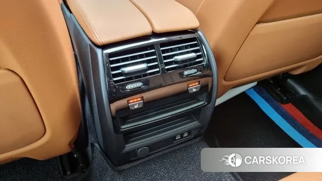 BMW 5 Series (G30) id 3659551 из Кореи 8