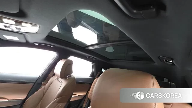 Genesis GV70 id 3349297 из Кореи 8