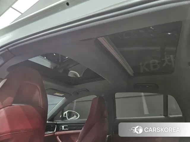 Porsche Panamera (971) id 3519862 из Кореи 8