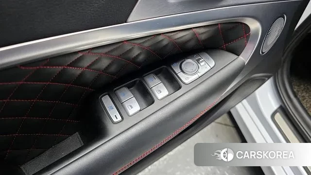 Genesis G70 id 3682503 из Кореи 8